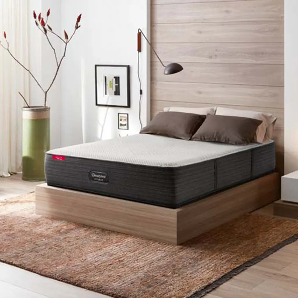 Simmons hybrid plush deals mattress